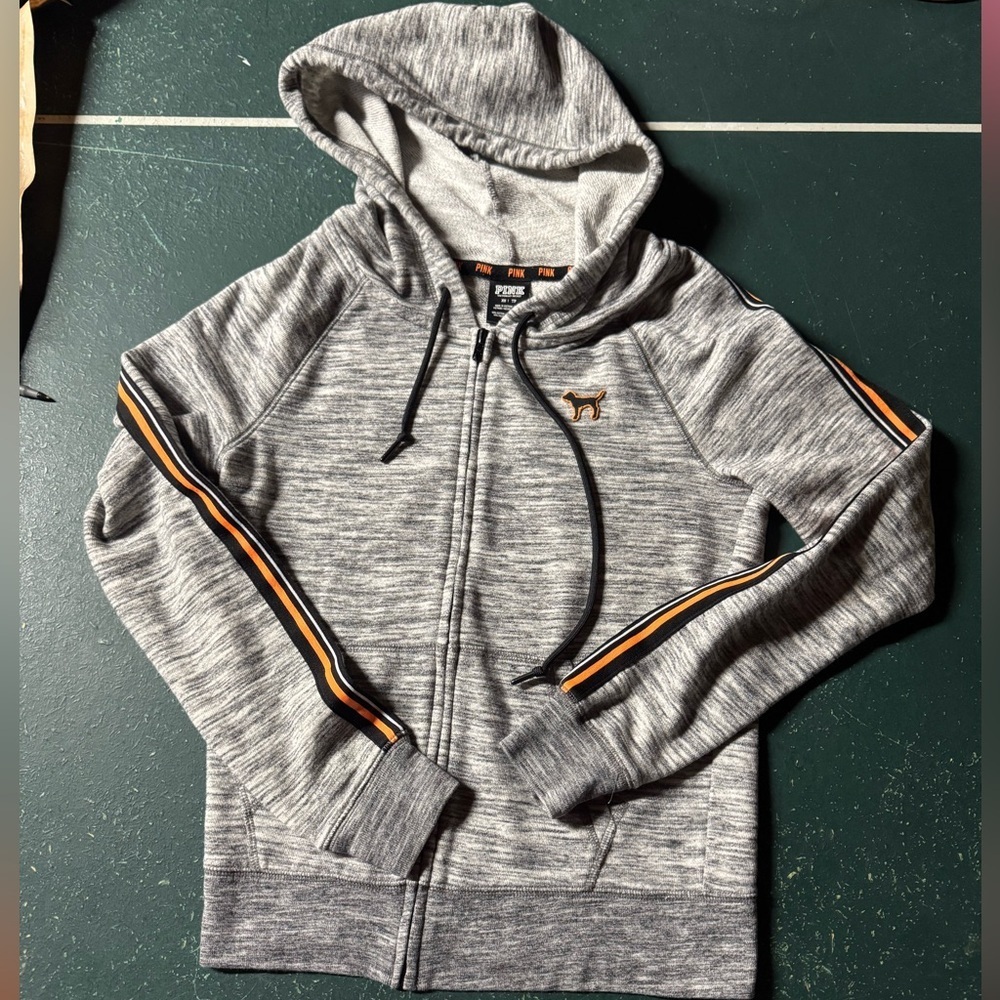 Victoria Secret’s PINK full zip up jacket/hoodie. Women’s XS